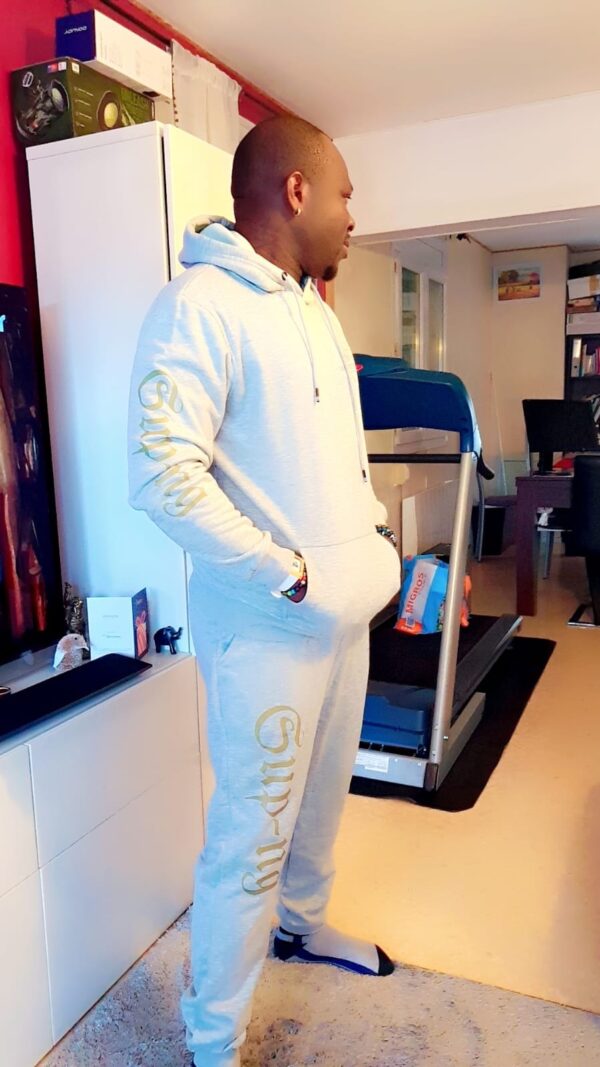 Hoodie top - Image 3